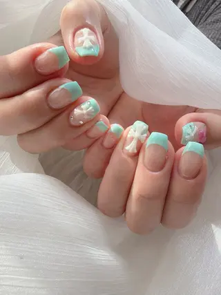 ネイル Moon's🌙🪄 Shioriのネイルデザイン