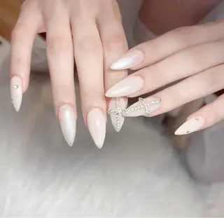 ネイル Floria KANAのネイルデザイン