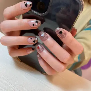 ネイル Ami 🦥のネイルデザイン