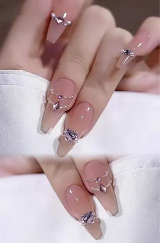 ネイル liora nail yzのネイルデザイン