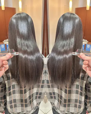 ロング SALOWIN大宮suite所属・🫧髪質改善🫧 園城寺裕也のヘアスタイル