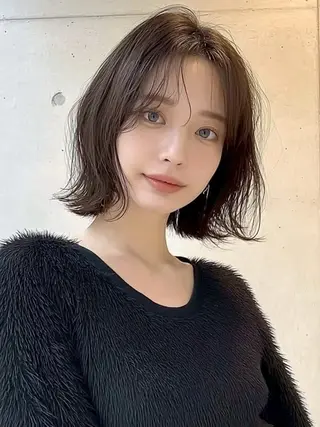 ミディアム 岡田 望愛🫧のヘアスタイル