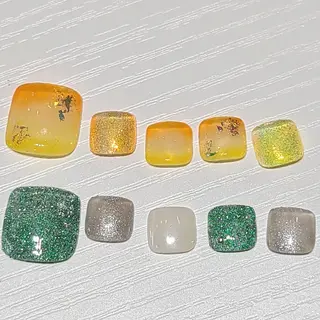 ネイル 6RokuHair（ロクヘアー)所属・門川 茉奈美のネイルデザイン