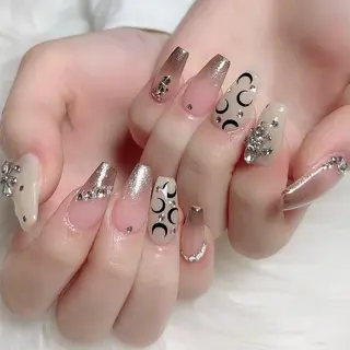 ネイル Private Nail Salon　EM所属・Nail salon EM（エム）千葉のネイルデザイン