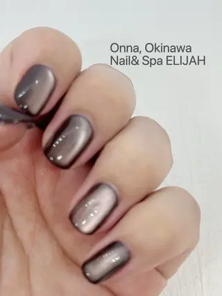 ネイル ダンラップ新里 友簣乃のネイルデザイン