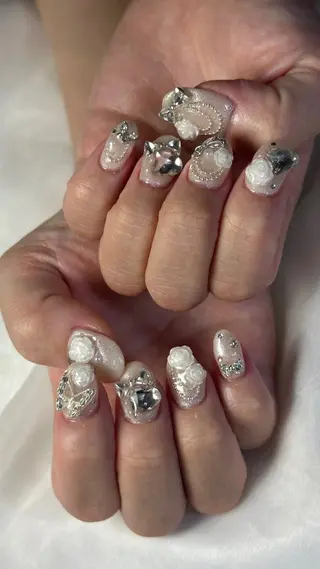 ネイル うにゃねいる🌷 Mayaのネイルデザイン