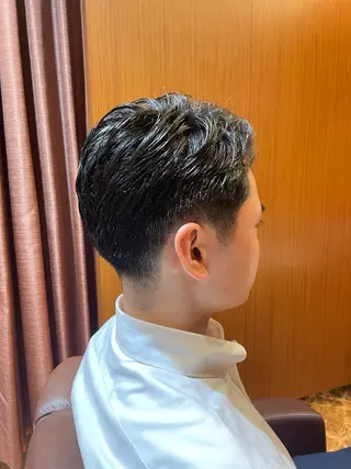 ヘアモードキクチ銀座店所属・シマサキ シイナのヘアスタイル