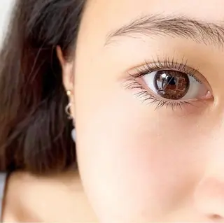 マツエク・マツパ Juicy Eye所属・吉田 紗理菜の眉毛・アイブロウイメージ