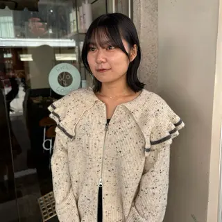 ミディアム 芦刈 咲来のヘアスタイル