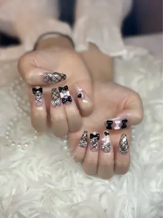 ネイル 中村 穂乃果のネイルデザイン