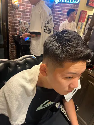 ショート メンズ 佐藤 稜大のヘアスタイル