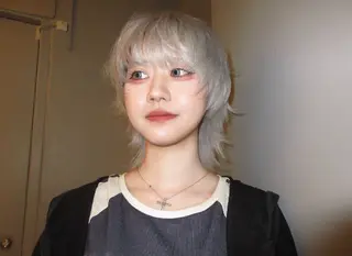 ショート カラー Yaya ヤヤ / HACO+のヘアスタイル