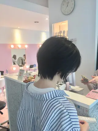 ショート 所渉/韓国レイヤー /ウルフカットのヘアスタイル