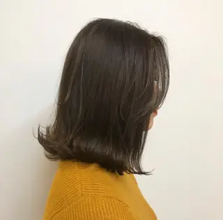 ミディアム 浜野 真貴のヘアスタイル