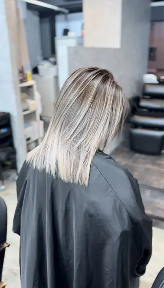 ミディアム LAWE. eyeのマツエク・マツパデザイン