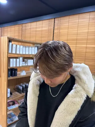 カラー メンズ mono / Manatoのヘアスタイル