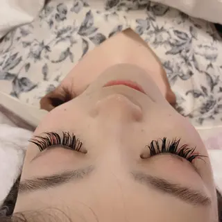 カラー パーマ ネイル マツエク・マツパ アイブロウ 神山 ビューティー・アイのマツエク・マツパデザイン