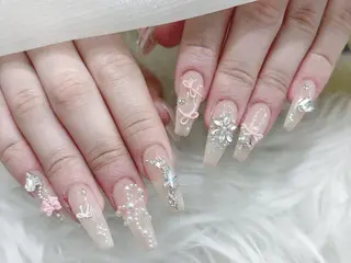 ネイル MoMoA Nail ネイル長さ出し専門店のネイルデザイン