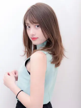 ロング カラー 公式 Ease by amble luxeのヘアスタイル