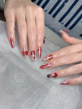 ネイル Maggie Nail🦩のネイルデザイン