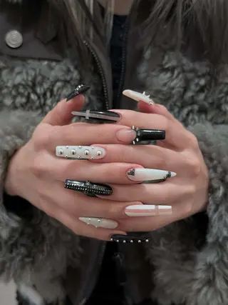 ネイル Julli NailStudioのネイルデザイン