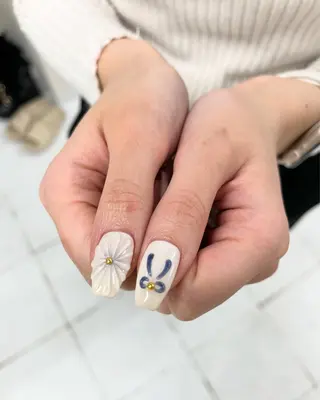 ネイル kkum nail ☺︎SHIONEのネイルデザイン