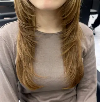 ロング 🍊小川実里🍊 /カラーレイヤーのヘアスタイル