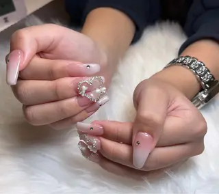 ネイル 🫧yua 🌸🫧のネイルデザイン