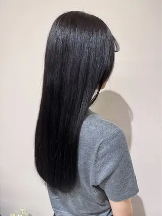 ロング カラー 杉田 実来のヘアスタイル