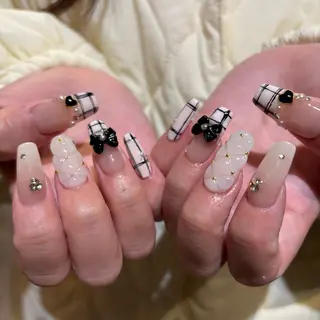 ネイル Aya W【放出店】のネイルデザイン