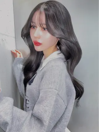 ロング カラー 韓国/レイヤー/艶髪 ルキアのヘアスタイル