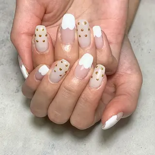 ネイル atelier　FIORITURA所属・FIORITURA aiのネイルデザイン