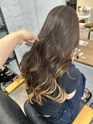 ロング ume /YUEのヘアスタイル