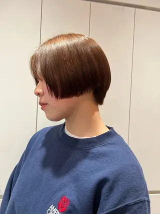ショート センターパート/ 暖色カラーayuのヘアスタイル