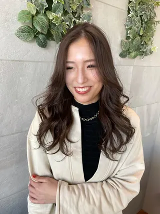 ロング カラー 杉村 未来のヘアスタイル