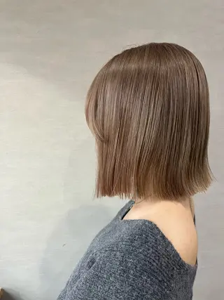 ミディアム カラー 【Ciyon.】 Momokoのヘアスタイル