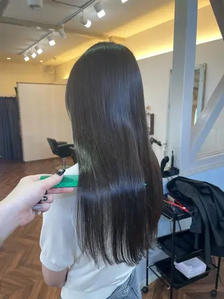 ロング カラー moe🥣ﾚｲﾔｰ ｶｯﾄ/透明感ｶﾗｰのヘアスタイル