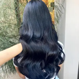 ロング トレンドモテカラー 🩷色落ちまで可愛くのヘアスタイル