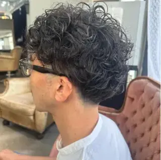 ショート パーマ メンズ legare メンズ カット　山本　真之介のヘアスタイル