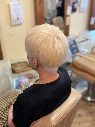 ショート 柘植 雅大のヘアスタイル