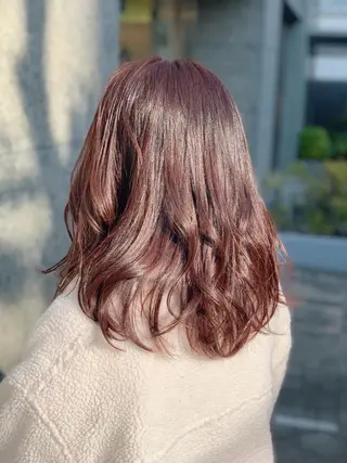 セミロング カラー 左藤 翔平のヘアスタイル