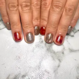 ネイル 中野 優香のネイルデザイン