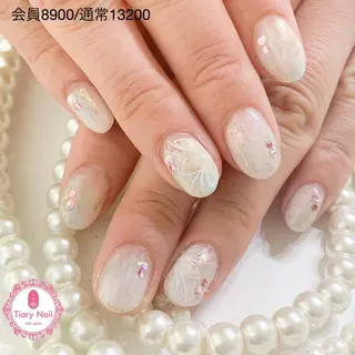 ネイル 💗🪽Tiary Nail🪽💗のネイルデザイン