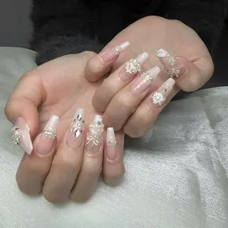 ネイル Michi_Nails_Salon所属・Michi Nail Staffのネイルデザイン