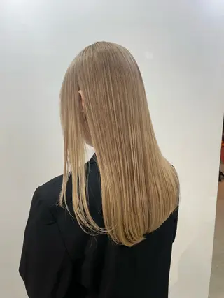ミディアム k-two ウエダカナミ🎀のヘアスタイル