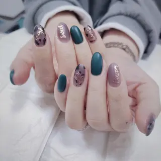 カラー ネイル E·U·B ネイル所属・横浜市中区曙町 E·U·Bネイルのネイルデザイン