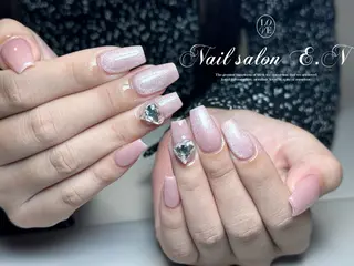 ネイル E.N🦋 長さ出し/持ち込みのネイルデザイン