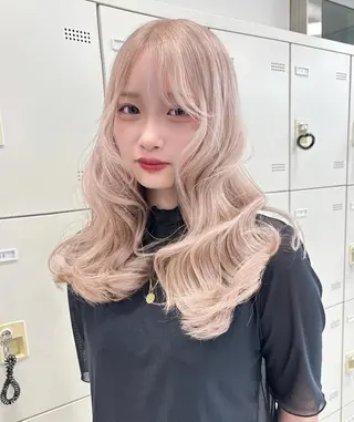 ロング カラー モテ髪💕ハイトーン ベージュ yuriaのヘアスタイル