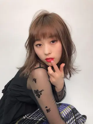 ミディアム 大嶋 伸吾のヘアスタイル