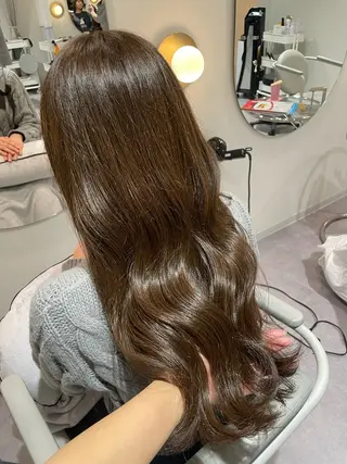 ロング 廣岡 采音のヘアスタイル